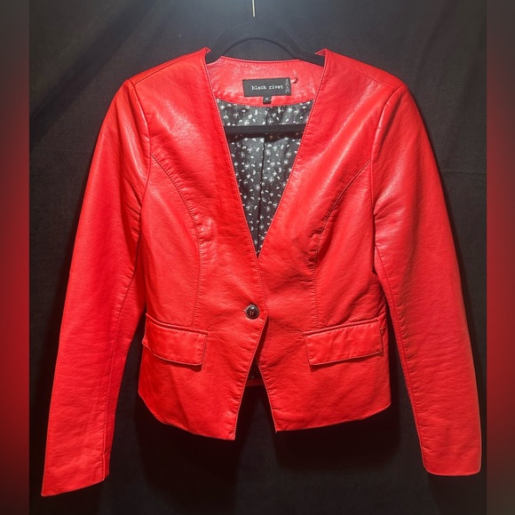 BLACK RIVET {Women's Red Faux Leather Blazer/Jacket. Size M - Picture 2 of 15